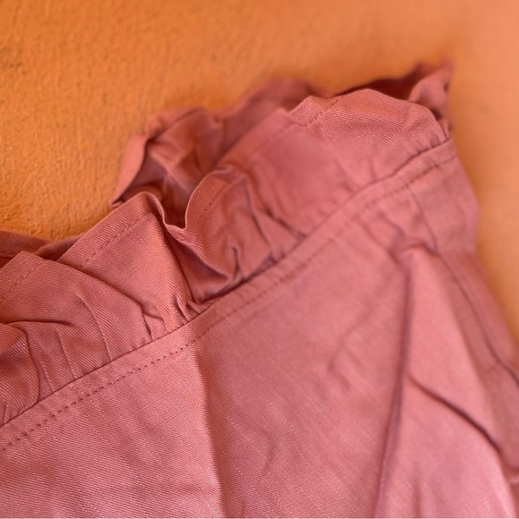 High Waist Pink Ruffle Shorts - Picture 7 of 8